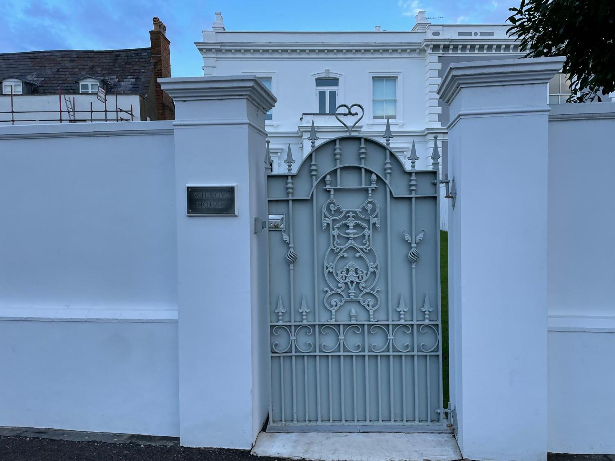 Willow House, Georgian Property In שפרטון מראה חיצוני תמונה